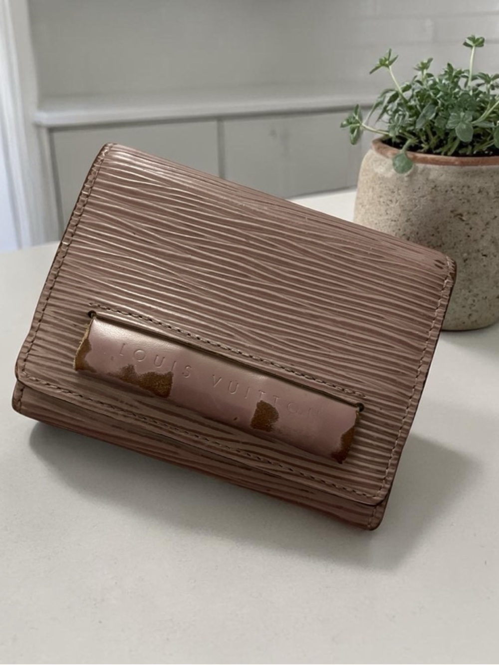 Louis Vuitton Epi Leather Porte-Monnaie Elastique Trifold Wallet